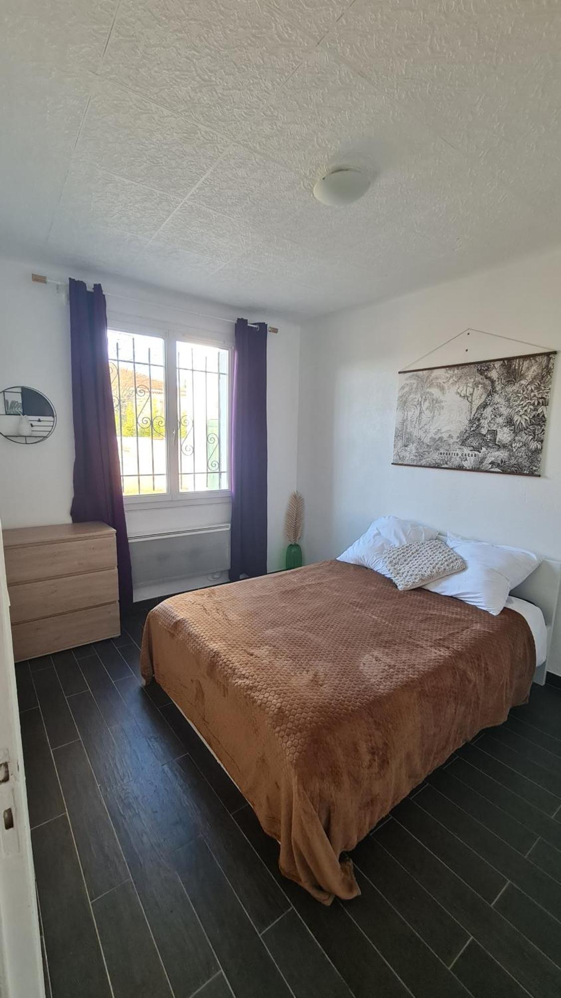 Les Lilas Marignane Esterno foto